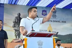 सरदार पटेल की 151वीं जयंती: हर्ष संघवी ने डभोई में 'रन फॉर यूनिटी' को दिखाई हरी झंडी