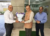 सौरभ विजय ने यूआईडीएआई CEO का पदभार संभाला, आधार दस्तावेज अपडेट 14 जून 2027 तक मुफ्त