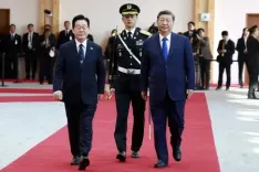 दक्षिण कोरिया: ली ने शी के साथ की उच्च स्तरीय बैठक, चीन को बताया 'अटूट साझेदार'