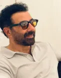 सनी देओल और करण देओल पहुंचे अमृतसर के पार्टिशन म्यूजियम, 'बंटवारा 1947' के प्रमोशन में पंजाब रोड ट्रिप