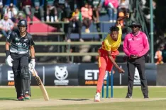 त्रिकोणीय टी20 सीरीज : कॉन्वे के नाबाद 59 रनों की बदौलत न्यूजीलैंड ने जिम्बाब्वे को 8 विकेट से हराया