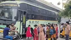 कावेरी विवाद: होसुर सीमा पर तमिलनाडु-कर्नाटक बस सेवाएं अस्थायी रूप से बंद, सुरक्षा हाई अलर्ट पर