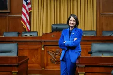 क्या गूगल और मेटा विवादित विज्ञापनों को हटाने में सहयोग करेंगे?