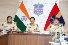 तेलंगाना DGP सीवी आनंद ने SHO और यूनिट अधिकारियों को दिए प्रत्यक्ष पुलिसिंग के सख्त निर्देश