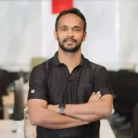 साइलेंट रिवॉल्यूशन : कैसे एआई वित्तीय दिमागों को एसईसी रिपोर्टिंग की जटिलता से मुक्त कर रहा है