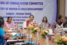 मिशन शक्ति पर कोलकाता में बड़ी बैठक: अन्नपूर्णा देवी ने 15.20 लाख महिलाओं तक पहुँची योजनाओं का दिया ब्यौरा