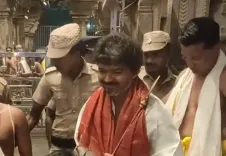 तमिलनाडु चुनाव 2026: विजय ने 4 मई मतगणना से पहले तिरुचेंदूर मुरुगन मंदिर में की पूजा