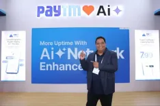 ग्लोबल फिनटेक फेस्टिवल में शामिल होने के लिए विजय शेखर शर्मा ने मुंबई मेट्रो की सवारी की 