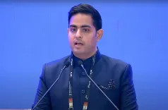 क्या हम भाग्यशाली हैं कि हमें पीएम मोदी जैसा नेता मिला? आकाश अंबानी का बयान