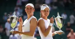 विंबलडन 2025 : वेरोनिका कुदेरमेतोवा और एलिस मर्टेंस ने महिला युगल खिताब जीता 