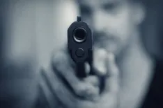 भोपाल में महिला ने फायरिंग को रोका, पुलिस ने शुरू की आरोपी की तलाश