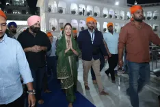 'नई नवेली' रिलीज से पहले यामी गौतम ने पटना साहिब गुरुद्वारे में टेका मत्था, 16 अक्टूबर को आएगी फिल्म