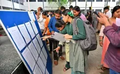 Dasara holidays row: Hindu outfits demand action against Bengaluru private schools