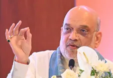 Amit Shah begins Tamil Nadu tour with Tiruvannamalai temple visit
