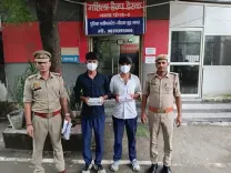 नोएडा : हाउसकीपिंग का काम करने वाले दो मोबाइल चोर गिरफ्तार