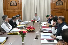 HP Cabinet Clears Age Relaxation, PG Doctor Pay Hike