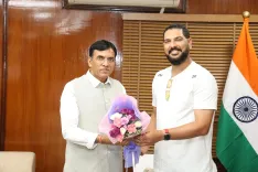 How is IGPL Collaborating with Sports Minister Mansukh Mandaviya to Elevate Golf in India?