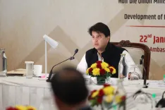 Is India Post on Track to Achieve Rs 17,546 Crore Revenue Target in FY26?