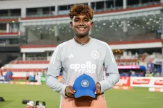 भारत बनाम श्रीलंका: 17 वर्ष की आयु में डेब्यू करने वाली गुणालन कमलिनी कौन हैं?