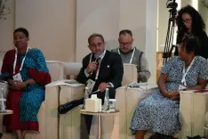 How do Indian ethos view the relationship between science and traditional knowledge?