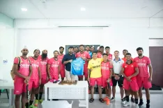 How Did the Indian Men’s Hockey Team Experience a Unique Chess Masterclass with Prachura P Padakannaya?