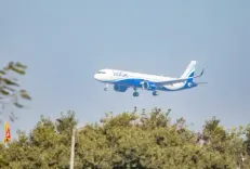 इंडिगो फ्लाइट 6ई1054 की लखनऊ में इमरजेंसी लैंडिंग, बैंकॉक-दिल्ली रूट पर यात्री को सीने में दर्द