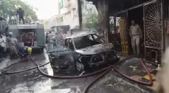 इंदौर के तिलक नगर में आग की भीषण घटना, छह लोगों की जान गई