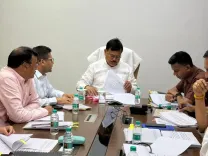 इंदौर बिजली लापरवाही: ऊर्जा मंत्री तोमर के निरीक्षण के बाद दो इंजीनियरों को नोटिस