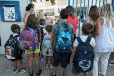  Insufficient enrollment forces school closures across Greece