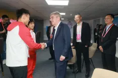 क्या आईओसी के आजीवन मानद अध्यक्ष बाख ने चीनी राष्ट्रीय खेलों की सराहना की?