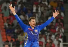 आईपीएल 2026: मुंबई इंडियंस में शामिल हुए मिचेल सैंटनर, दिल्ली कैपिटल्स के खिलाफ खेलेंगे अगले मैच में