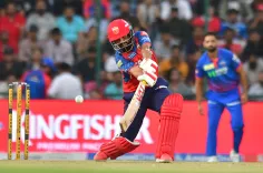 ऐतिहासिक! प्रभसिमरन ने एक ओवर में लगाए 6 चौके, आईपीएल में तीसरे बल्लेबाज बने