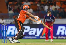 आईपीएल 2026: कप्तान ईशान ने शतक से किया चूक, एसआरएच ने आरआर को दिया 217 रन का चुनौतीपूर्ण लक्ष्य