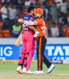 आईपीएल 2026: एसआरएच ने आरआर को हराकर शीर्ष चार में जगह बनाई, जानिए किसके पास ऑरेंज और पर्पल कैप?