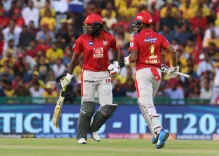 आईपीएल में एक पारी में सर्वाधिक छक्के लगाने वाले महान बल्लेबाज