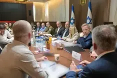 Israel PM Netanyahu chairs crucial cabinet meet to greenlight Gaza hostage deal