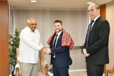 What Did Israeli Finance Minister Bezalel Smotrich Discuss with Gujarat CM?