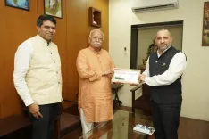 आरएसएस प्रमुख मोहन भागवत से मिले इजरायल के महावाणिज्यदूत याविन रेवाच, भारत-इजरायल संबंध मजबूत करने पर बनी सहमति