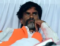 Should the Maharashtra Government Issue Kunbi Certificates and Provide Monthly Salaries to Farmers?