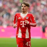 Aaron Danks backs Lennart Karl amid Bayern form dip before Der Klassiker