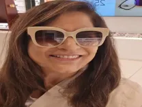 अर्चना पूरन सिंह की पहली फिल्म में गले लगाने से इनकार और नसीरुद्दीन शाह की सलाह