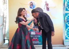 Did Jackie Shroff’s Hand Kiss to Madhuri Dixit Spark ’90s Nostalgia?