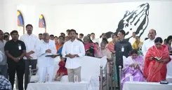 Did Jagan Celebrate Christmas with His Family at the Church in Andhra's Pulivendula?