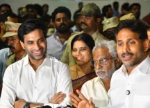 Jagan meets Andhra Governor, demands Central forces for ULB polls