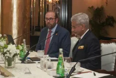 Jaishankar Meets US Congressional Delegation in Mumbai