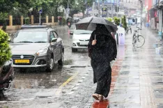 पुंछ में पुलस्त्य नदी की बाढ़ से दो की मौत, भूस्खलन से सड़कें बंद; उपराज्यपाल ने लिया हालात का जायजा