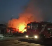 जमशेदपुर में आगजनी: सीजीपीसी कार्यालय के पास पांच बाइक स्वाहा