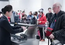 जनवरी से जुलाई तक चीनी सेवा के वैदेशिक व्यापार में 8.2 प्रतिशत बढ़ोतरी