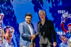 ICC अध्यक्ष जय शाह विंबलडन 2026 फाइनल में, जॉन मैकेनरो से की ऐतिहासिक मुलाकात