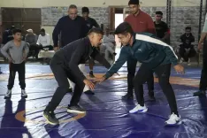 क्या कुलजीत सिंह चहल झज्जर के वीरेंद्र अखाड़े में युवा पहलवानों से मिले?